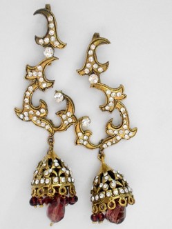 antique-earrings--1450VER13135